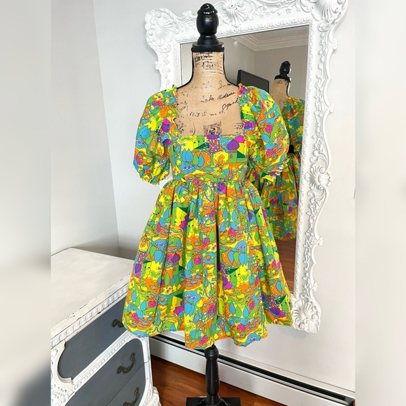 New York Couture *One of a Kind* Vintage PYSCHODELIC 1960’s Puff Sleeve Dress - Picture 3 of 9